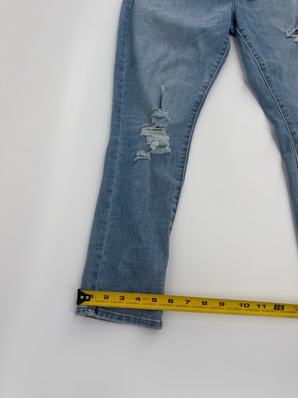 Levi’s 711 Skinny Ankle Jeans Women 16 W33 Distressed Stretch New - Picture 16 of 16